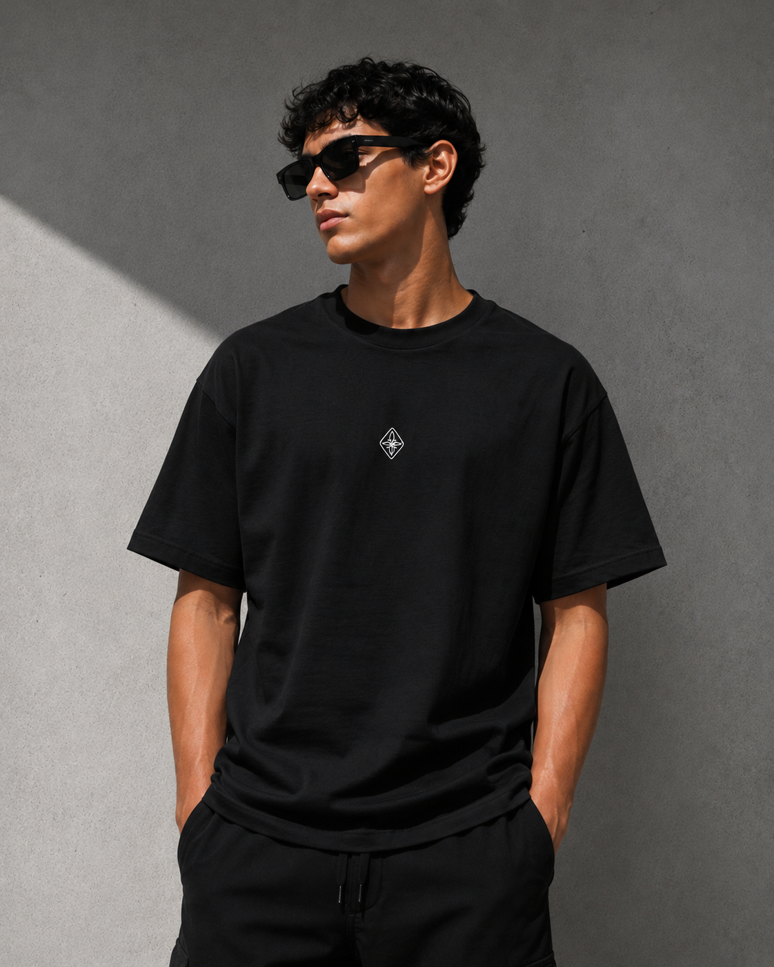 ECHOES TEE — BLACK