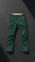 pantalón cargo técnico verde jungla detalles ámbar